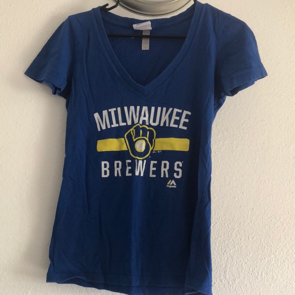 Milwaukee Brewers short sleeve shirt